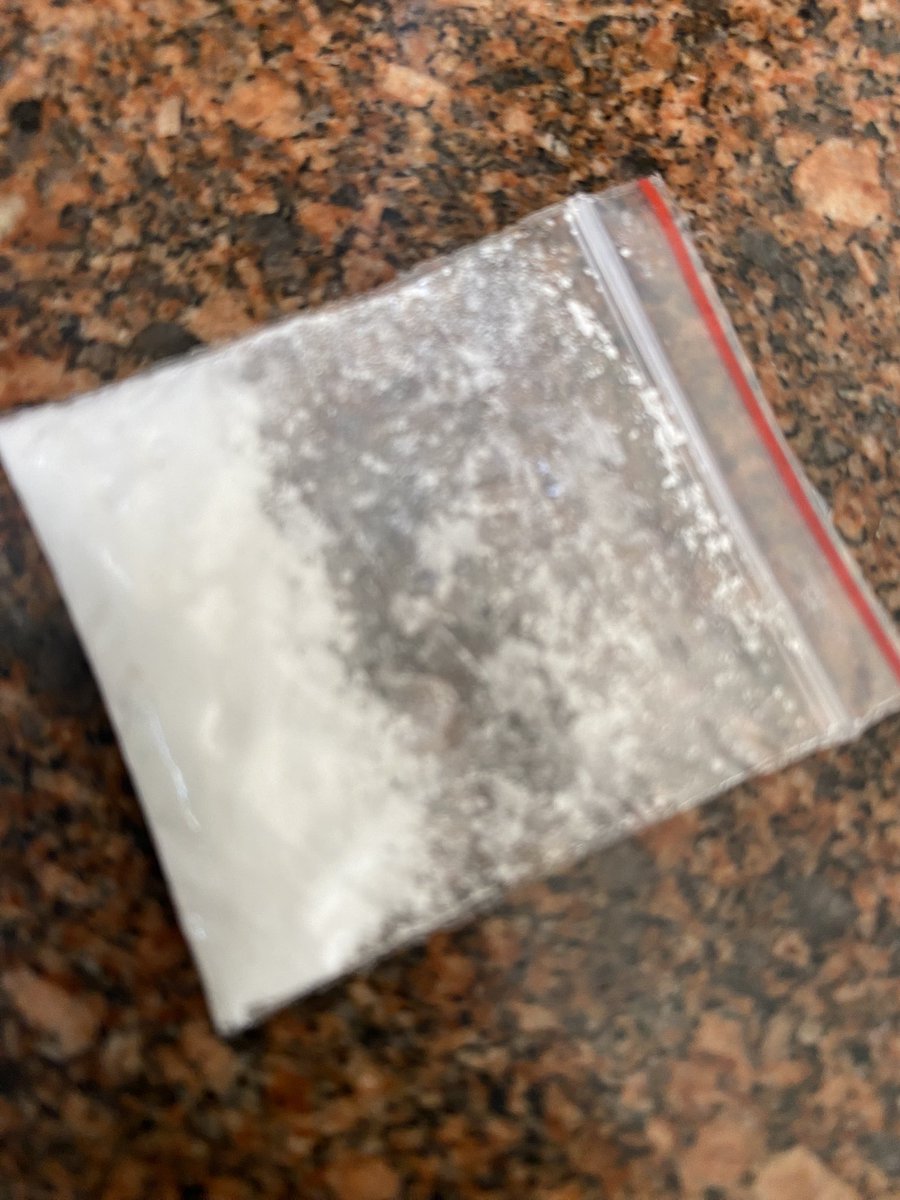 amantedesolas's tweet photo. A purinha 💨
Pra começar bem o dia ⚡️⚡️⚡️
#teko #cocaine #cheirar #tekando #cocaine #scama #pura #raio #cocaina #tiro #pó https://t.co/mJmCveiyIy