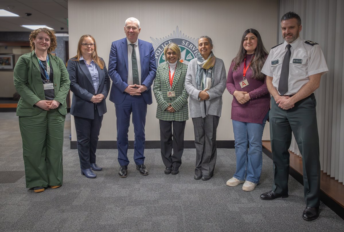 Chief Constable Jon Boutcher, Deputy Chief Constable Bobby Singleton &amp; Superintendent Finola Dornan met with <a href="/BAWABelfast/">Belfast Asian Women's Academy</a> to discuss their vital work supporting victims of hate crime. Listening to their experiences, we recognise the huge contribution they make to our communities.