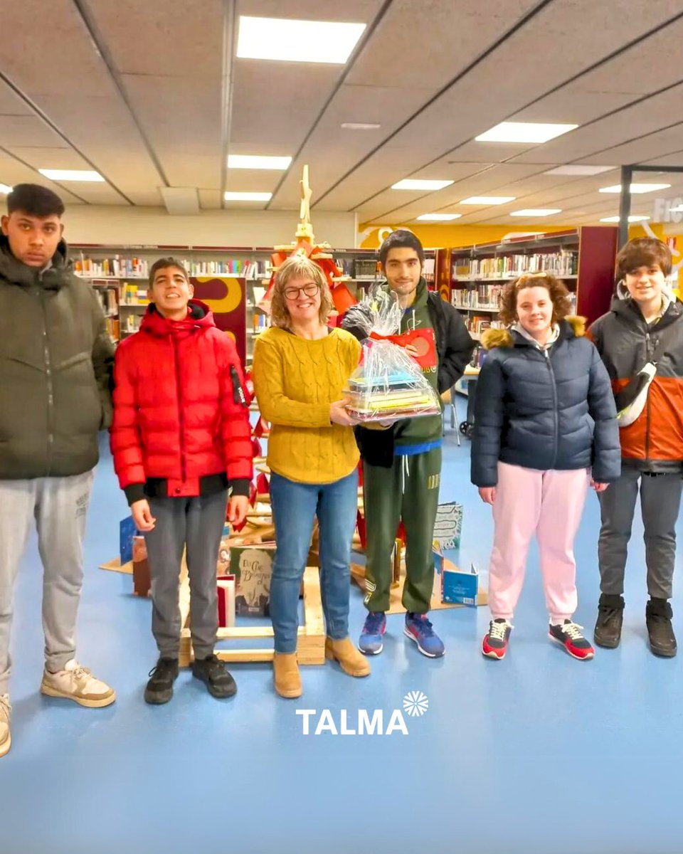 L'alumnat de l'escola de TALMA va participar a l'arbre dels desitjos de la @bibliojuneda. D'entre totes les persones participants, el Marià ha estat el guanyador! Ha rebut un lot de llibres que compartirà amb els seus companys i companyes 📚🧡
#lectura #accessibilitat #inclusió