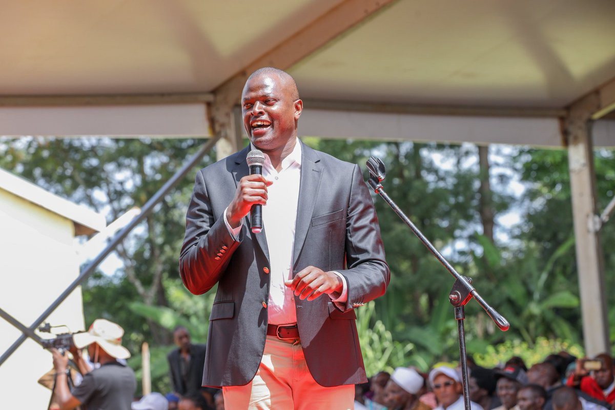 NdindiNyoro's tweet photo. Today we launched Kiharu Masomo Bora 2025 at Mugoiri Mixed Day Secondary School. The event was graciously attended by Ms Nancy Njau, CEO Family Bank, Mr Shaka Kariuki - Chairman, Kuramo Capital, Dr Purity Ngina - CEO NGEC among others guests attended.

The Programme covers all the over 10,000 learners in Day Secondary Schools within Kiharu.

Some of the components of the Programme include;

1. School Fees is capped at Ksh 1,000 per term for all Learners in Day Secondary Schools in Kiharu. 

2. 100M Kitty within 2 years for Infrastructure development for all Day Secondary Schools. Focus on Laboratories & Computer Labs.

3. Provision of Revision books.

4. Uji and Lunch provided for 6 days a Week including Chapati Lunch for the Last Friday of the Month in all Day Secondary Schools.

5. Schools with Remedial or Tuition capped at Ksh 1,000.

6. Prize Giving ceremonies in the two Sub Counties fully funded.

7. Motivation including Dubai trips for Principals of the best & most improved Day Schools in every ward - 12 Principals (2 per the 6 Wards). Teachers of best improved Subjects to Mombasa.

8. Covers all learners including those not from Kiharu as far as they're in Schools within Kiharu.

9. Additional allocation for Activity Budget to boost what is disbursed through capitation.

10. Among others.

Many thanks to the Parents, Students and all Stakeholders in the Education Sector led by the County Director of Education, Madam Ann.

We are African and Africa is our Business..