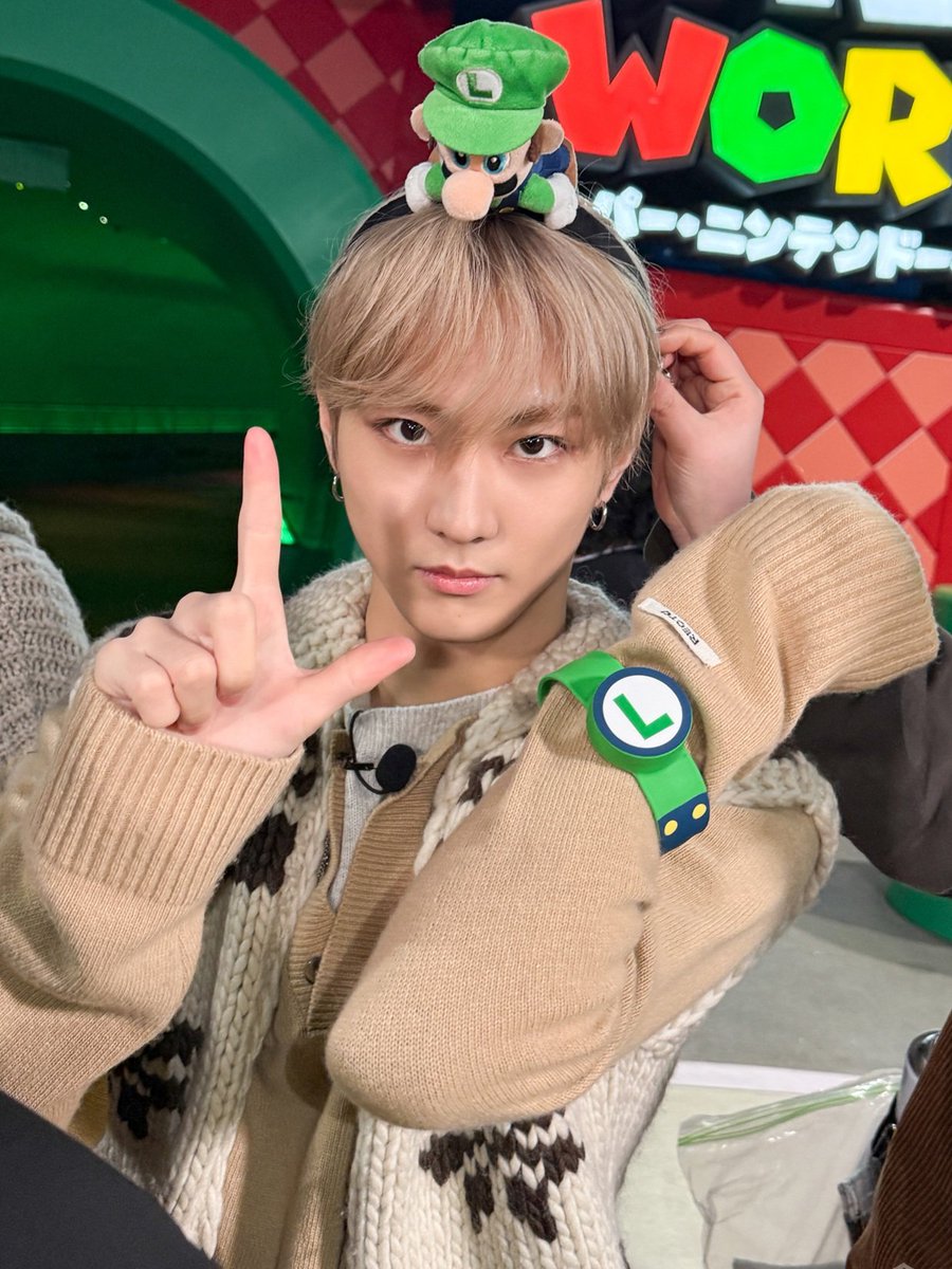 woncattos's tweet image. L for LUIGI 😭😭😭😭😭 HES SO CUTE PLEASE