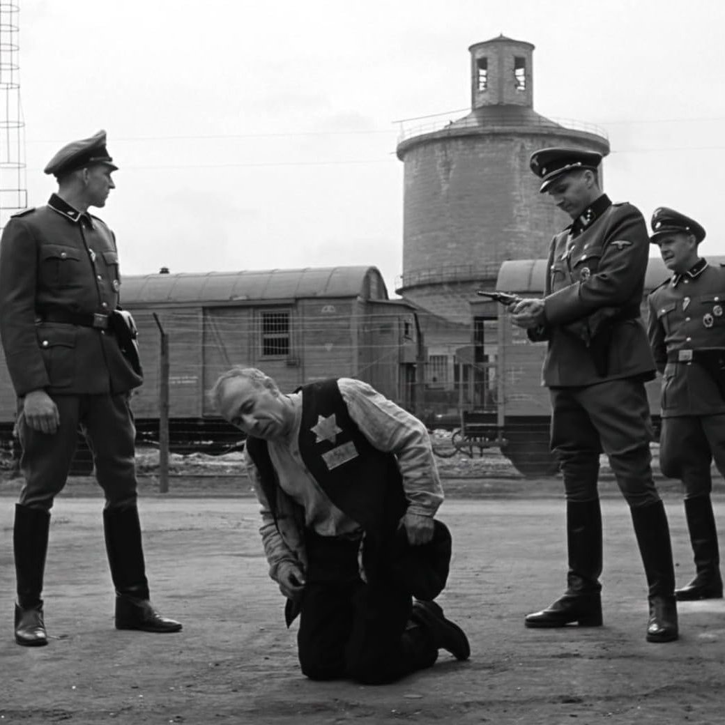 lowprogene's tweet image. Zatímco se dneska twitter hádá o tom, jestli byli nacisti socialisti, rád bych připoměl to důležité:

Jak nacisti, tak ti internacionální socialisti jsou kolektivisti, etatisti, zločinci a nakonec vrazi. Ctp. out. 🫡