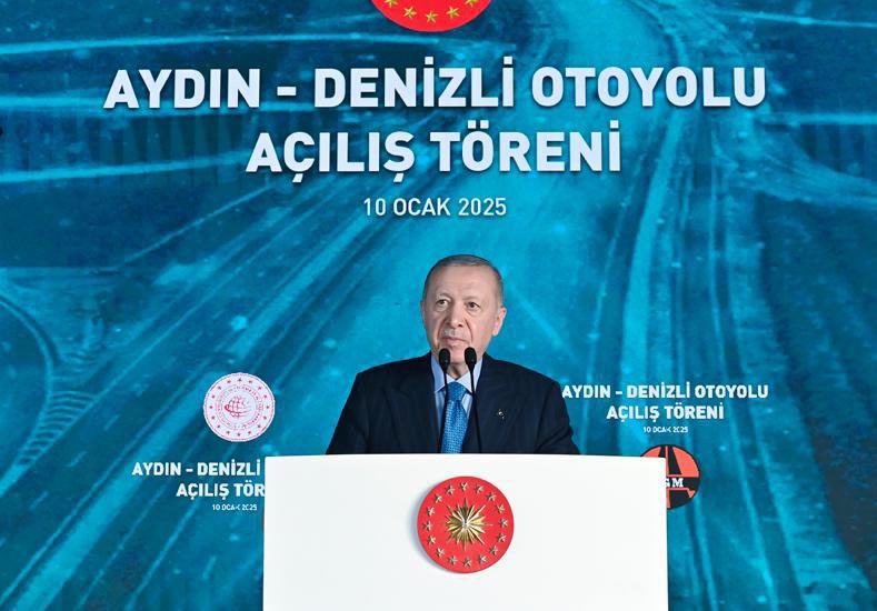 fnasiroglu's tweet image. 📍 Aydın 

Yaparsa AK Parti Yapar..! 

Cumhurbaşkanımız Sayın Recep Tayyip Erdoğan’ın teşrifleriyle Ege Bölgesi’nin ulaşım ağını güçlendirecek, ticaret ve turizmin canlanmasına büyük katkılar sağlayacak olan 163 km’lik uzunluğu ve modern altyapısıyla Ege Bölgesi’nin ulaşım…