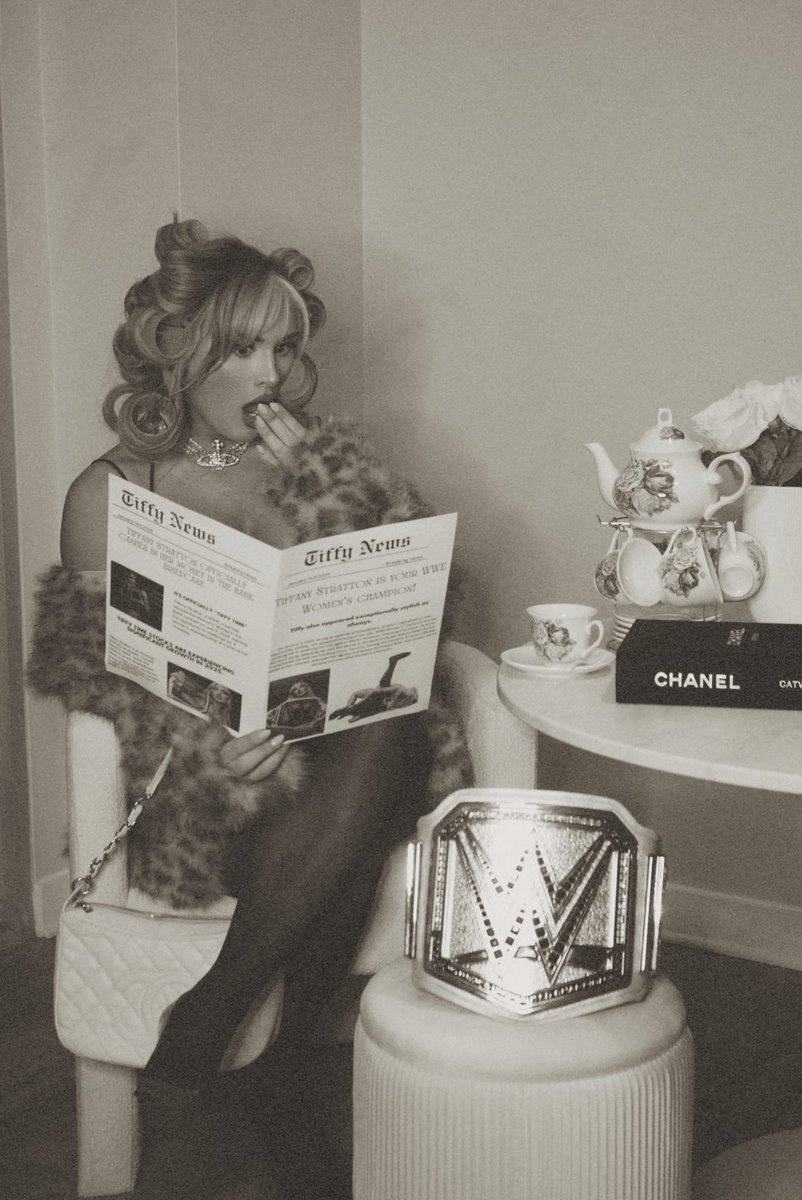 tiffstrattonwwe's tweet image. See you tonight, Portland 💋