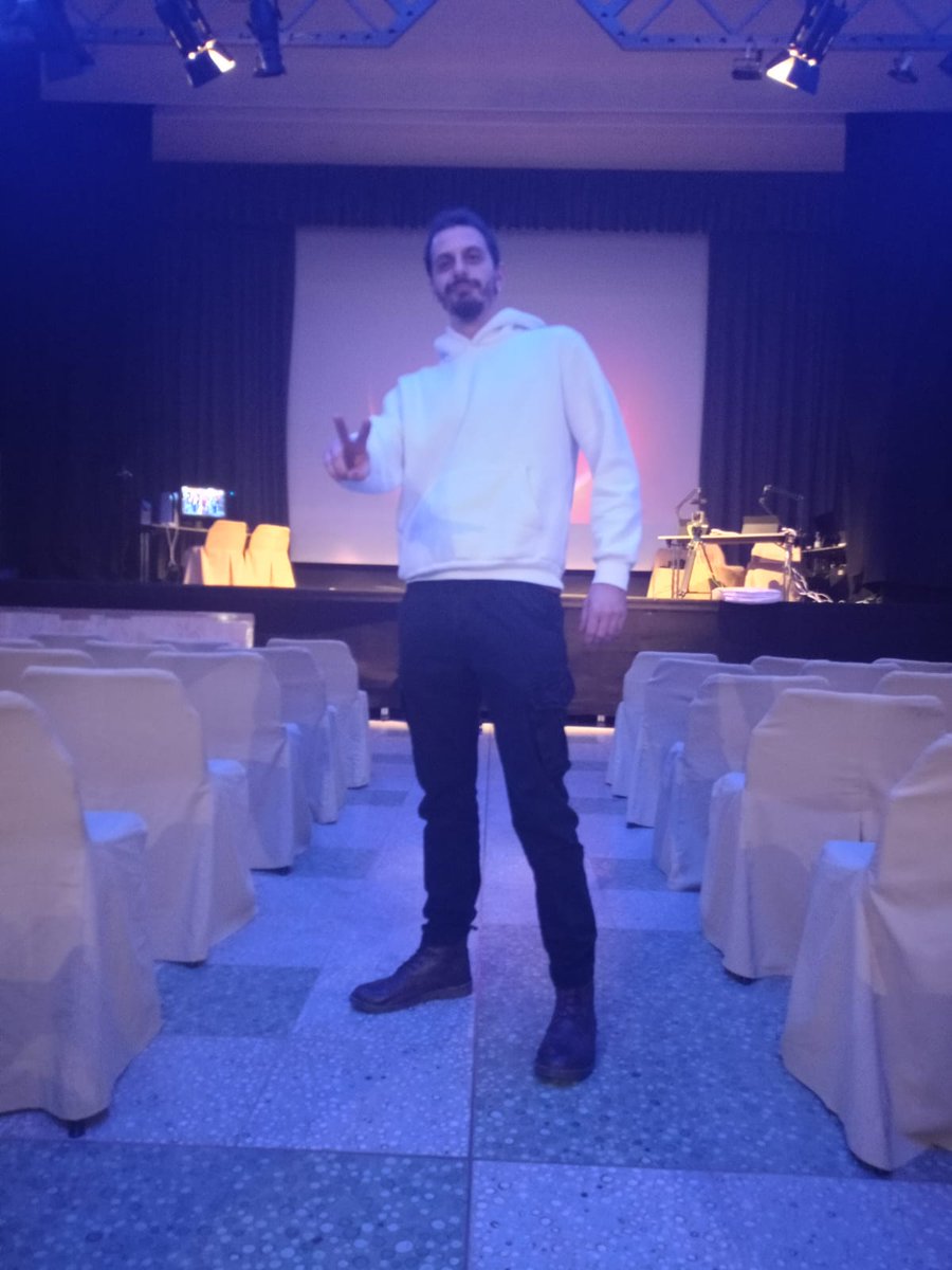 HKE | Paperonzolo (@lacirignol68283) on Twitter photo Arrived in Turin. Tomorrow i will attend at ETC italian Major.
Wish me good luck!
Thanks to my team for the opportunity!
<a href="/huskies_esports/">HUSKIES ESPORTS</a> #gohuskies Arrived in Turin. Tomorrow i will attend at ETC italian Major.
Wish me good luck!
Thanks to my team for the opportunity!
<a href="/huskies_esports/">HUSKIES ESPORTS</a> #gohuskies