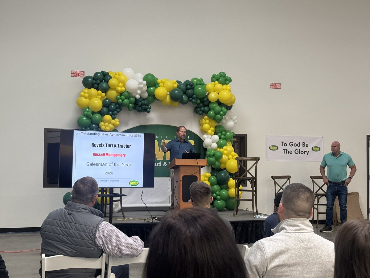 Tyler Montgomery tweet media