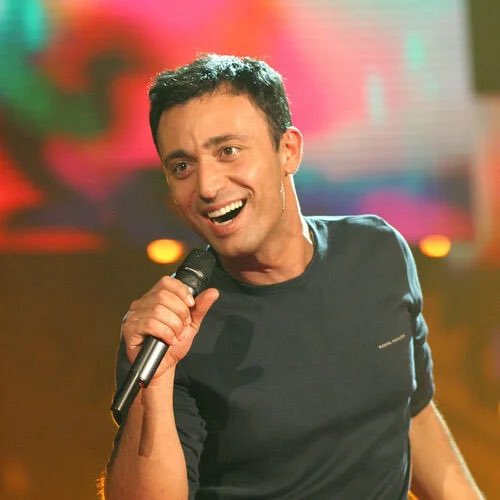 Bu hesabı hayranlarımı rastgele takdir etmek için oluşturdum #Bırak aşk önderlik et