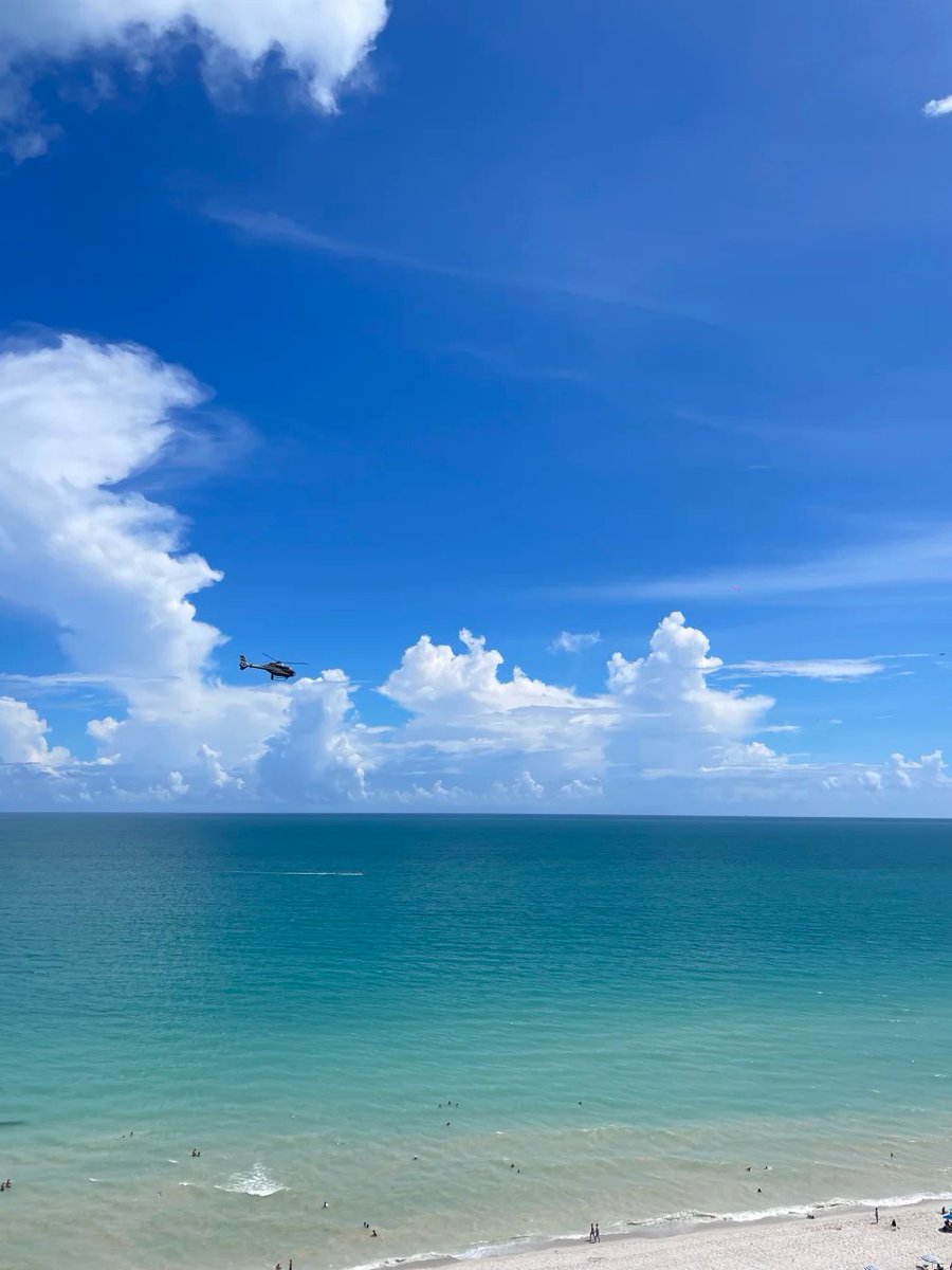 Leecoolanm's tweet image. Beautiful. The most relaxing time is now