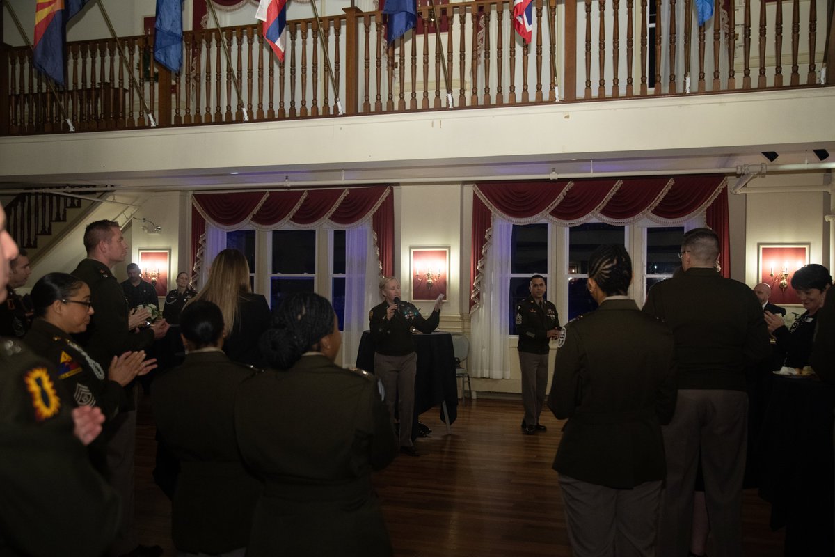 SCoE_CASCOM's tweet image. #CASCOM and community leaders gathered at the Gregg-Adams Club for the annual New Year Community Reception to celebrate the accomplishments of 2024 and reaffirm the strong bond between Fort Gregg-Adams and the surrounding communities.
#SupportStartsHere #BeAllYouCanBe #community