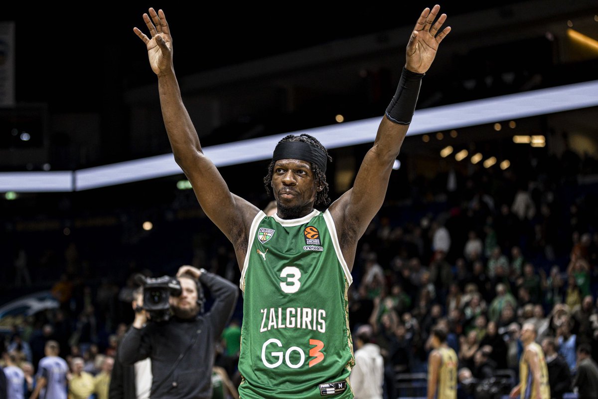 Andrea__Calzoni's tweet image. 🚨🇱🇹UPDATE
Ankle injury for Sylvain Francisco in the match against Real Madrid. The player left the court after 3 minutes of play.

#EuroLeague #ZalgirisKaunas #Zalgiris