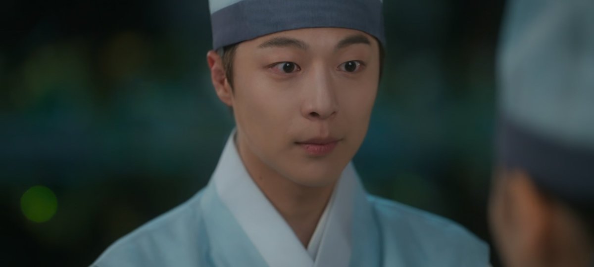 daheeverse's tweet photo. catching fireflies ❌
catching feelings ✅
#CheckinHanyang #CheckinHanyangEp5 https://t.co/NfHGJbMWDZ