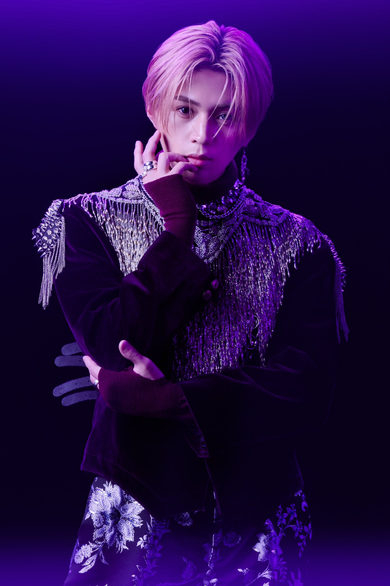居酒屋えぐざいる  bot fantastics 八木勇征 クッション EXILE TRIBE - 八木勇征【BOTダイカットクッション 未開封】の