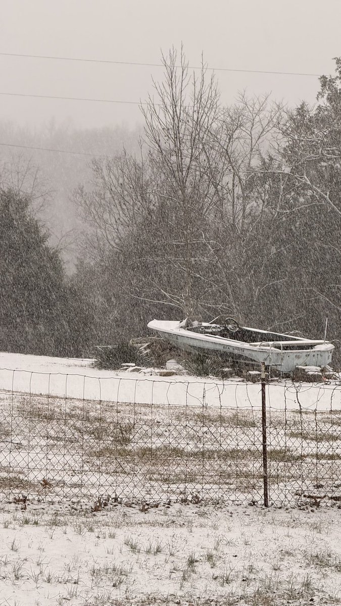 AddTheWOW's tweet image. Norene Tennessee. About an hour into the snow. @NashSevereWx