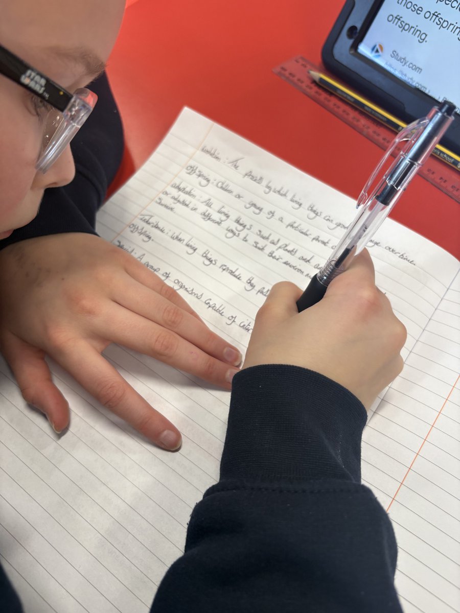 MasefieldCP's tweet image. Year 6 have started their Science on Evolution #learningwalk #believeachievesucceed