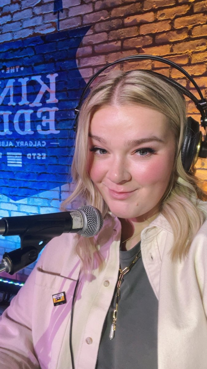 KATE STEVENS (@itskatestevens) on Twitter photo thrilled to be sitting in on Mid Morning today from 9-12! tune into <a href="/ckuaradio/">CKUA Radio</a>!! i love you!! thrilled to be sitting in on Mid Morning today from 9-12! tune into <a href="/ckuaradio/">CKUA Radio</a>!! i love you!!