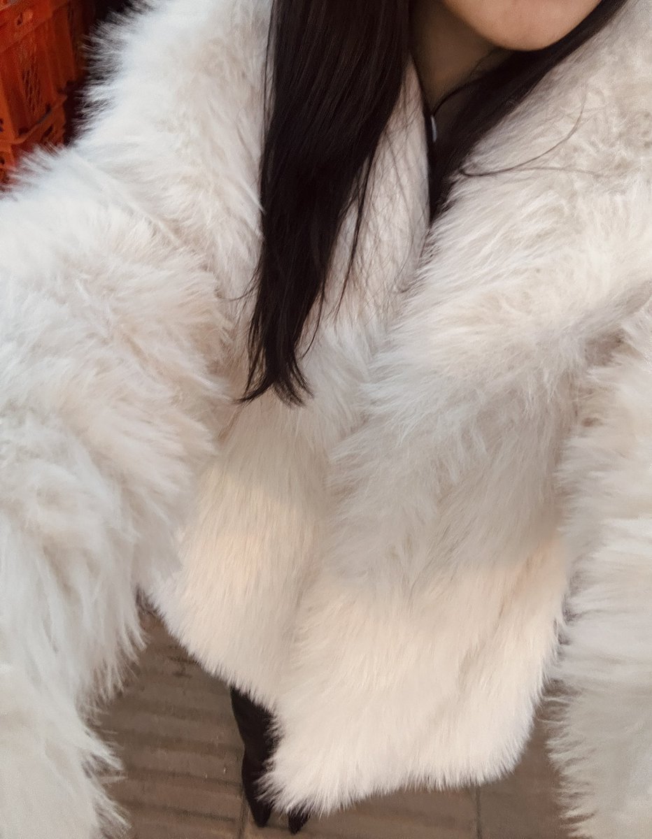 Ehliyeti 6 ay kaptırınca otobüs duraklarında kızlar🤫😚✌🏼