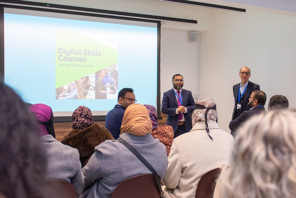Tower Hamlets Council (@towerhamletsnow) on Twitter photo Three new, state-of-the-art learning spaces are now open at Idea Store Watney Market.
Deputy Mayor <a href="/MaiumMiah/">Maium Miah Talukdar</a> launched the learning labs, which are equipped with the latest hi-tech for adult learning courses and other activities:
orlo.uk/9Tcj5
<a href="/ideastores/">Idea Store</a> Three new, state-of-the-art learning spaces are now open at Idea Store Watney Market.
Deputy Mayor <a href="/MaiumMiah/">Maium Miah Talukdar</a> launched the learning labs, which are equipped with the latest hi-tech for adult learning courses and other activities:
orlo.uk/9Tcj5
<a href="/ideastores/">Idea Store</a>
