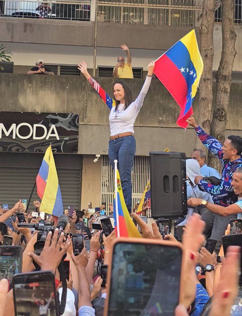 Guillaume Peltier tweet media