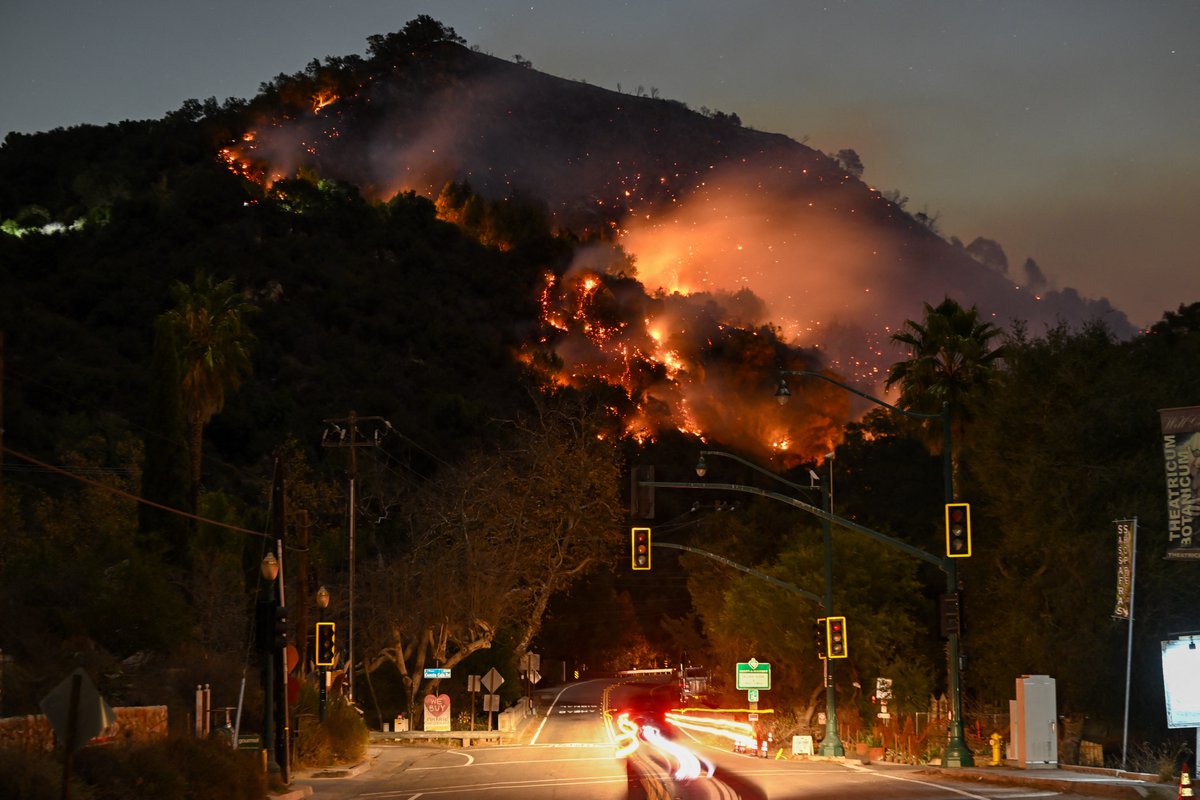 #UnitedStates | France expresses its heartfelt solidarity with the residents of Los Angeles and the State of California who have been affected by the violent wildfires that have already resulted in fatalities and significant damage.

Full statement ➡️ fdip.fr/KQVL32mo