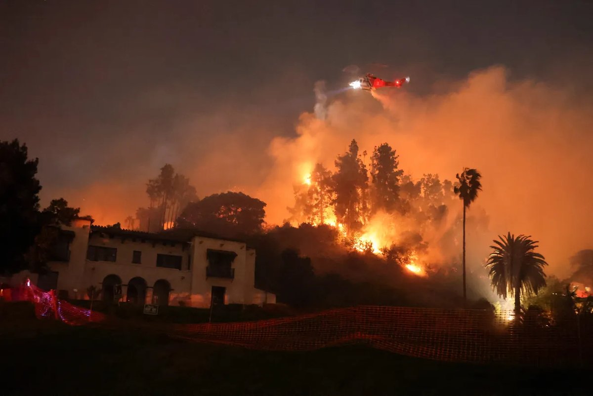 Gato_Pub's tweet image. My heart breaks for my home town and all Los Angelinos and their pets...I am hoping to do any little bit I can.  So my streams for the next few days will be for #Charity - @directrelief

Please consider donating...we have a 2x match going!

tiltify.com/@elgatopub/gat…

#LAWildfires…