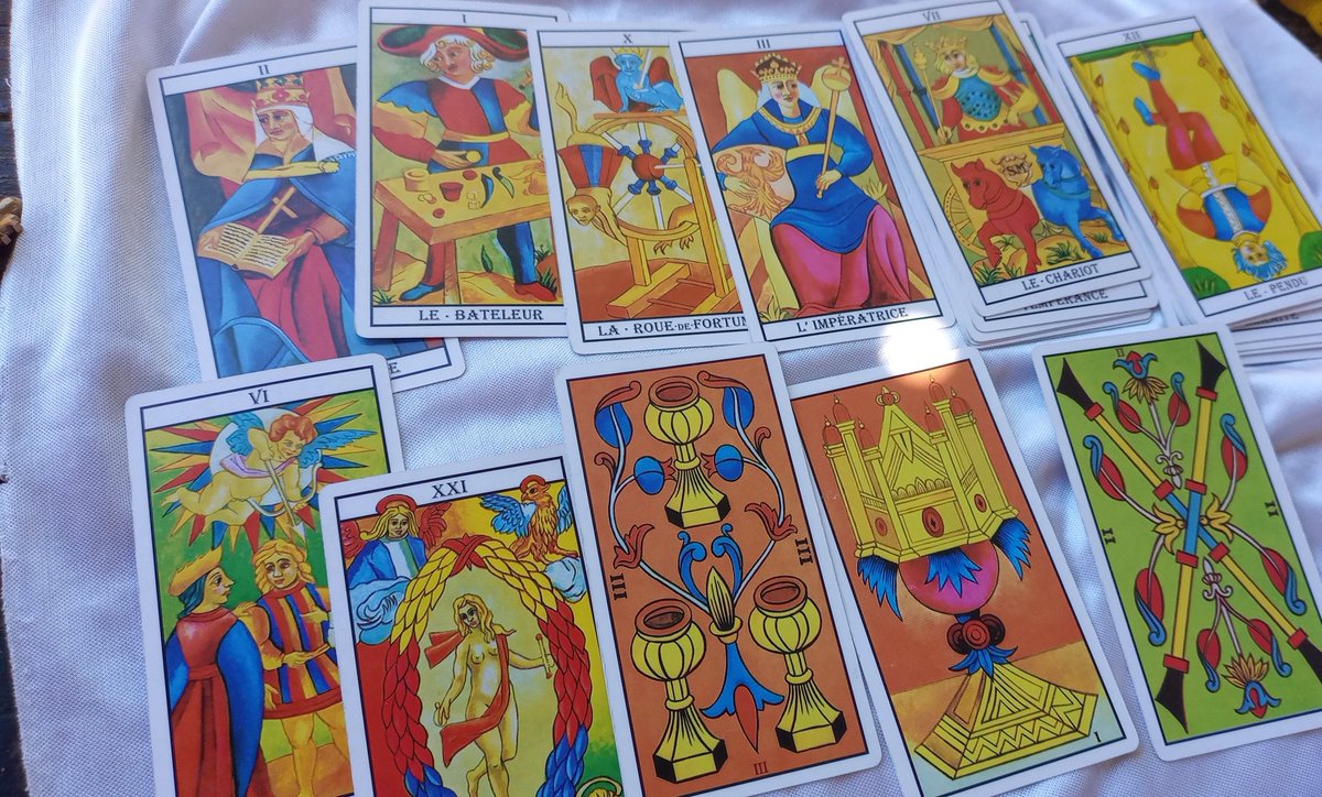 Barbaritta1_'s tweet image. Le pregunté a las cartas sobre cómo será el festival de Tini :
estas cartas indican:
- Éxito y reconocimiento en la carrera de la cantante.
- Un evento o concierto muy exitoso y celebrado.
- Una conexión profunda con el público y la industria.
- Un momento de gran creatividad