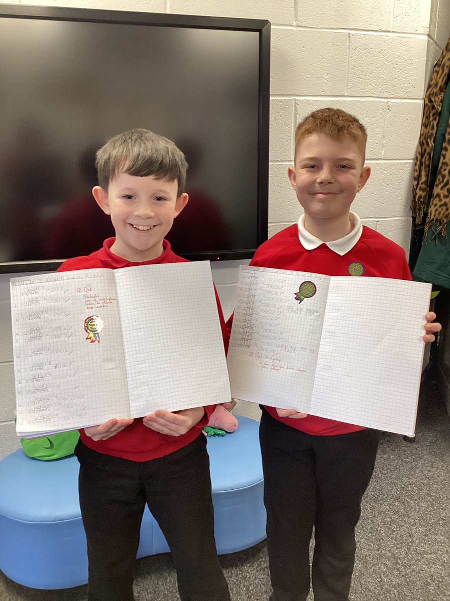 Blaenycwm Primary (@blaenycwmps) on Twitter photo Dosbarth Pinc pupils being very successful when dividing a 3 digit number by 2 digits. <a href="/bgstemproject/">Blaenau Gwent STEM Project</a> Dosbarth Pinc pupils being very successful when dividing a 3 digit number by 2 digits. <a href="/bgstemproject/">Blaenau Gwent STEM Project</a>