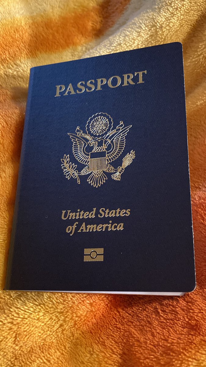 ellenlain's tweet image. Okay. I’m ready.