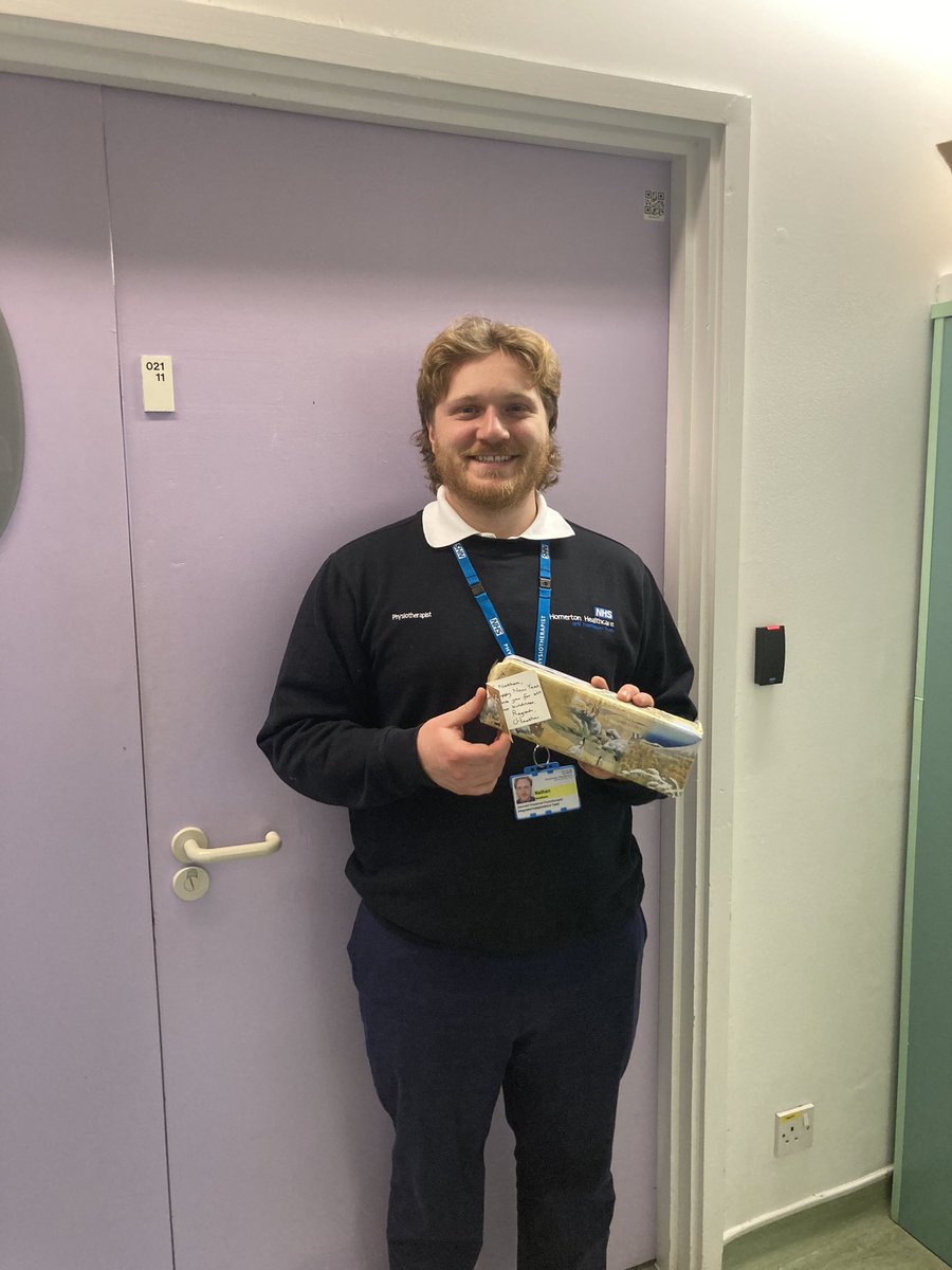 AilsaGillon's tweet photo. @nath_physio received a lovely box of posh biscuits from a patient grateful for his treatment in the Bryning Unit. You’re on a roll Nathan! https://t.co/9zrbZnOMeS