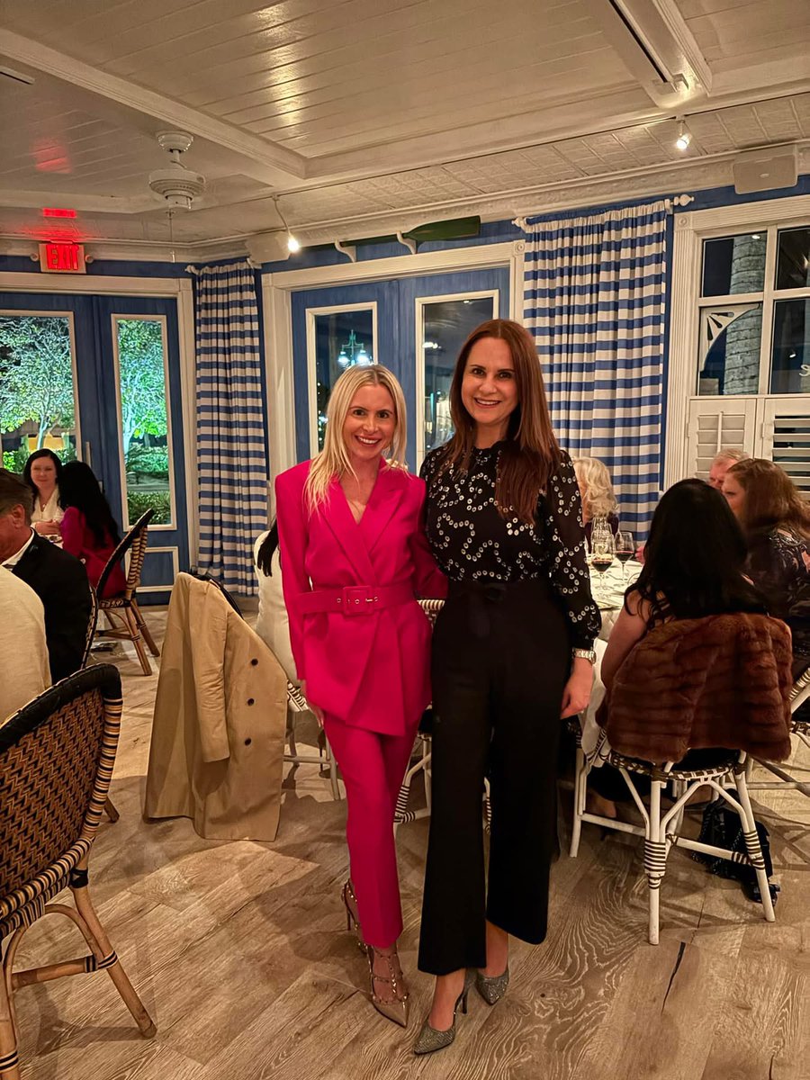 Viviana Navas, MD (@md_viviana) on Twitter photo Beyond grateful to have been one of the honorees at “A Seat at the Table” event benefiting the Women’s Foundation of Collier County: Women Lifting Women. What a beautiful event, for a great cause!! ❤️❤️❤️<a href="/NCHRooneyHeart/">NCH Rooney Heart Institute</a> <a href="/WomenInMedicine/">Women in Medicine</a> Beyond grateful to have been one of the honorees at “A Seat at the Table” event benefiting the Women’s Foundation of Collier County: Women Lifting Women. What a beautiful event, for a great cause!! ❤️❤️❤️<a href="/NCHRooneyHeart/">NCH Rooney Heart Institute</a> <a href="/WomenInMedicine/">Women in Medicine</a>