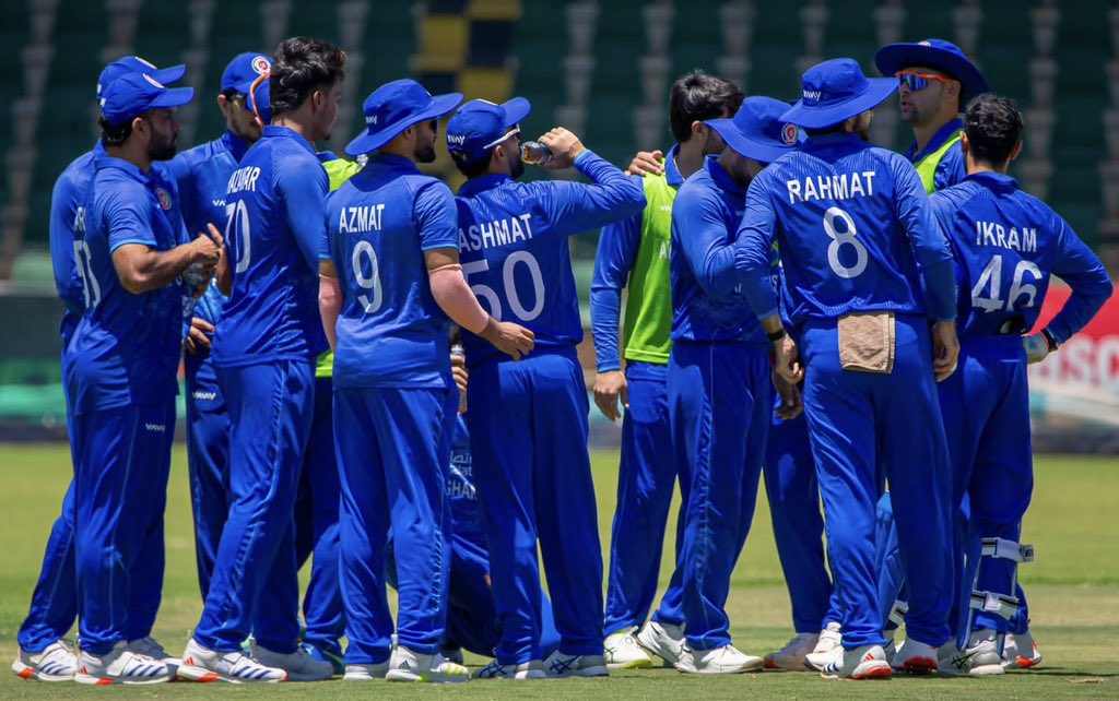 الحمدالله د خپلو اتلانو لپاره به مبارزه جاري ساتو پر اېکس / ټوېټر پردي پالو تر دې حده بد حال اچولی دی موږ یې هم د فېسبوک او هم د ټوېټر له لارې ځوابونه ورکوو.🇦🇫🏏❤️