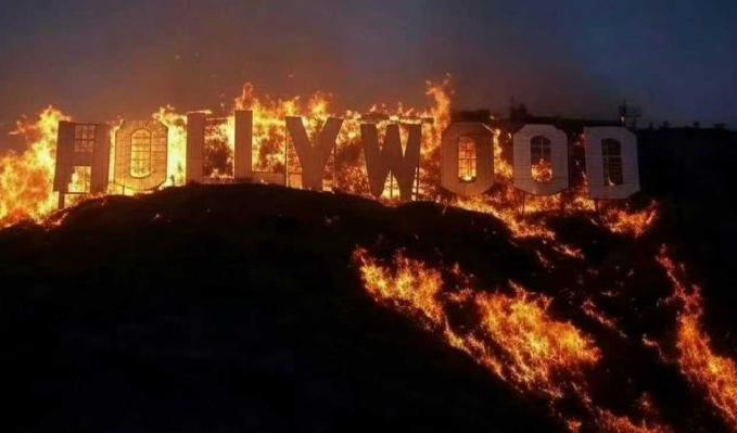 WhiteJoin04's tweet image. U.S. Los Angeles mountain fire approaches Beverly Hills