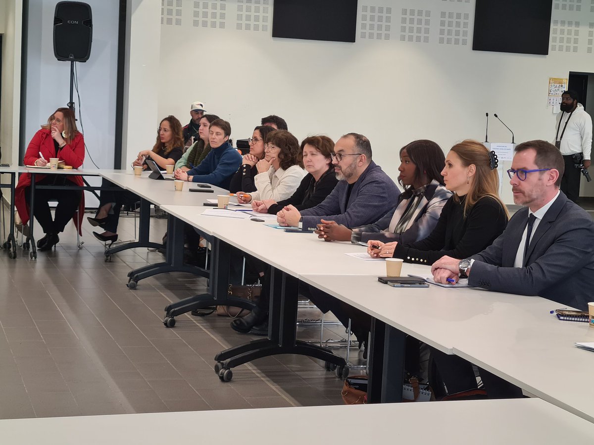🖊 Signature du nouveau contrat local de santé de <a href="/goussainville95/">Ville Goussainville</a> 

🤝 Merci aux partenaires mobilisés, le combat continue contre le fléau de la désertification médicale 

✅ Améliorer l'accès aux soins et renforcer la prévention sont nos priorités