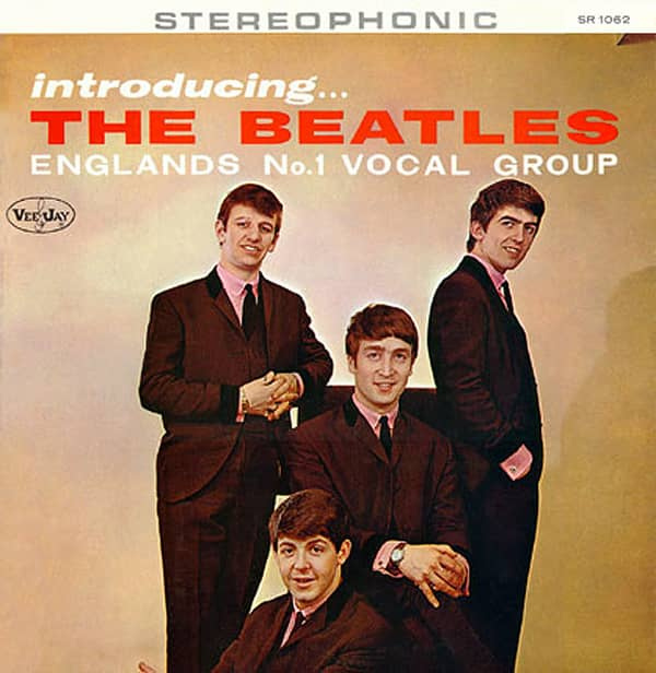 10 January 1964:

The US label Vee-Jay releases the Introducing The Beatles album.

Introducing The Beatles spends nine weeks at the number two spot in the Billboard charts, held off by the Capitol album Meet The Beatles!

Read all about the album here:

beatlesbible.com/albums/introdu…