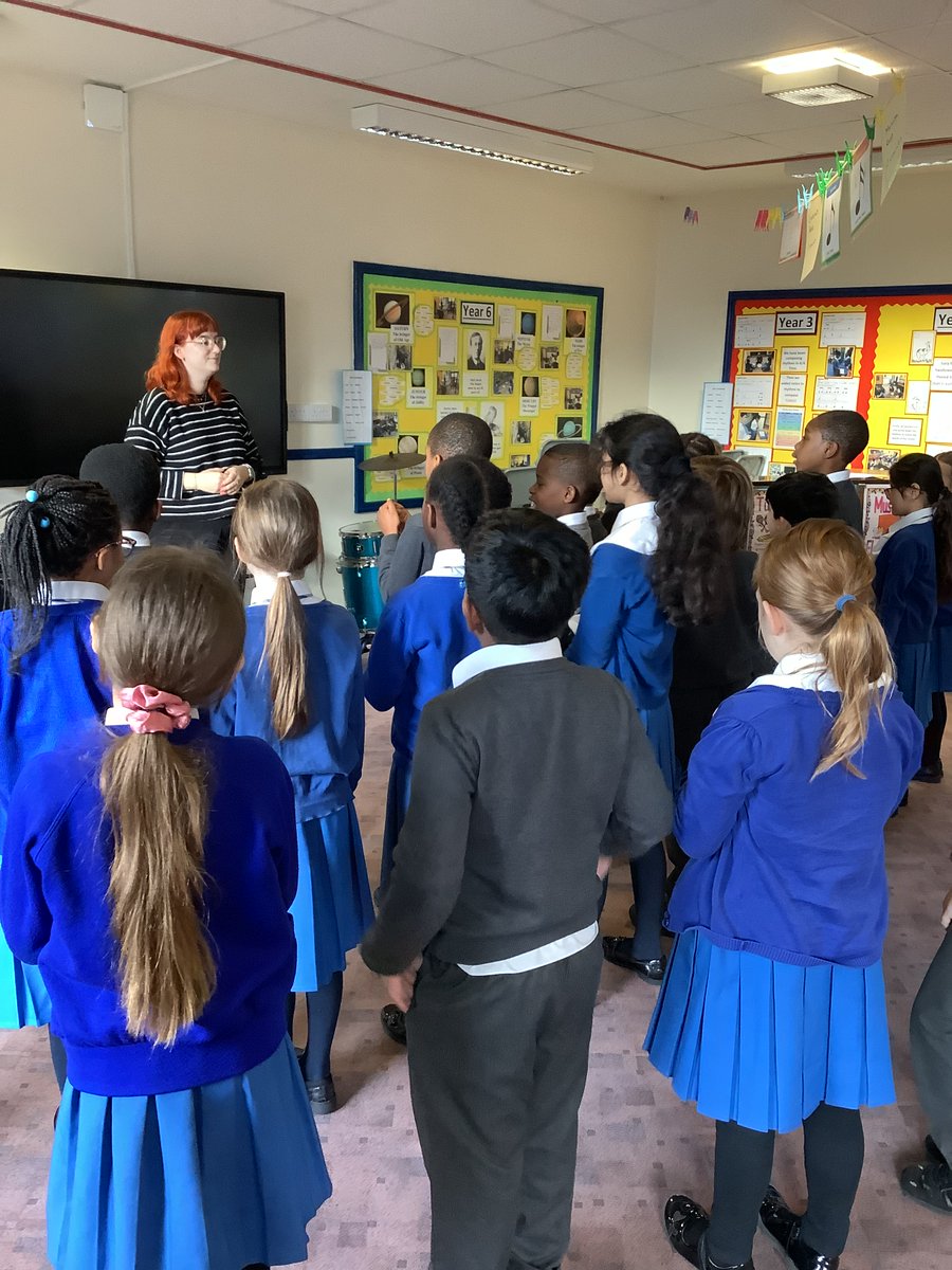 St Stephen's CPS (@ststephenscps) on Twitter photo #Year3 had a great time starting our singing sessions for the new year with a song about New Year’s resolutions! #music <a href="/StGeorgesChoirs/">Choirs of St George’s Cathedral, Southwark</a> #Year3 had a great time starting our singing sessions for the new year with a song about New Year’s resolutions! #music <a href="/StGeorgesChoirs/">Choirs of St George’s Cathedral, Southwark</a>