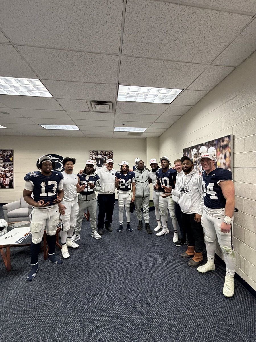 coachseider's tweet photo. Thank you fellas for everything you have given me and this team. In this new world where it’s all about me, you guys have always from day 1 shown what being unselfish and good teammates means. Love you guys from the bottom of my heart and will always be #LawnBoyz till the wheels fall off. #WEARE   💙💙