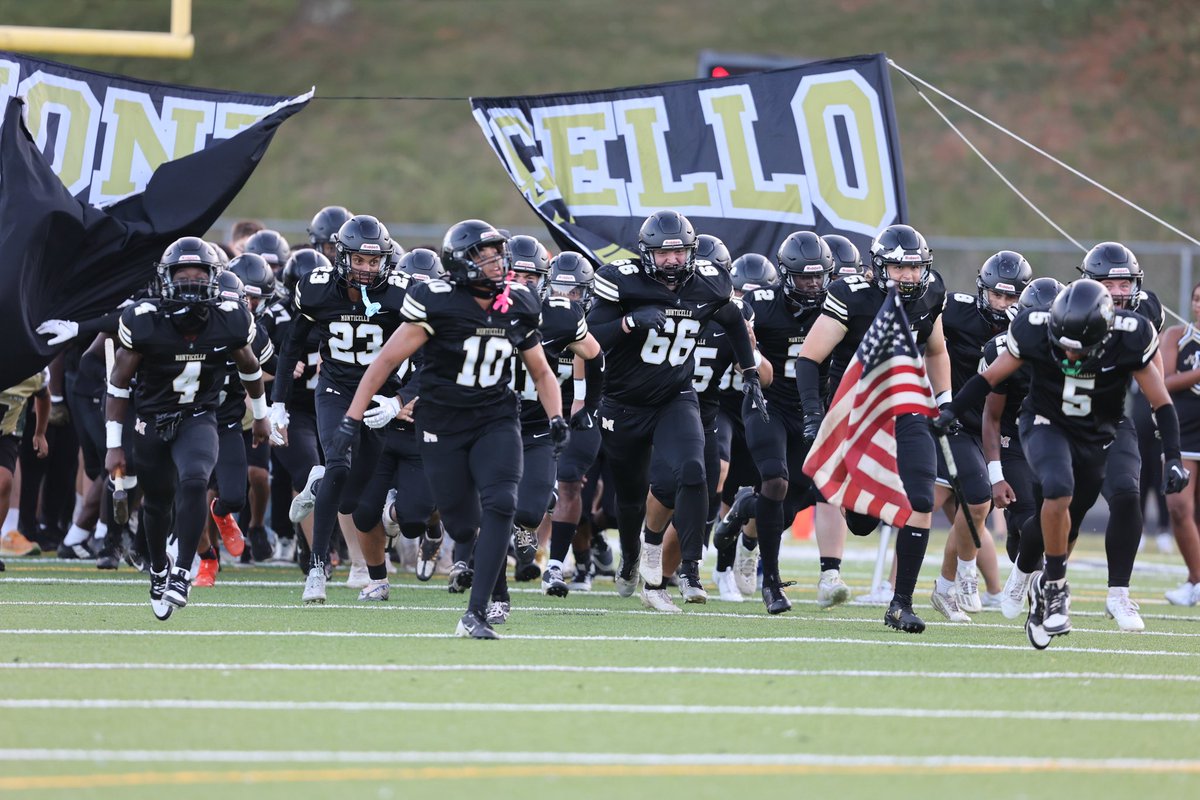 #GodsPlan #4GodsGlory Super Proud of all of my boys. Especially seniors we really changed the narrative and the way people looked at <a href="/MHSMustangfball/">MHS Mustangs Football</a> <a href="/terrenceearly2/">Terrence Early</a> <a href="/jara_oziel/">Oziel Jara Castillo</a> <a href="/BraydenRettig/">Brayden Rettig</a> @certified_t45 <a href="/zaney_michael/">Michael “Big Mike” Zaney</a> !! Happy for all my guys that made all central honors,