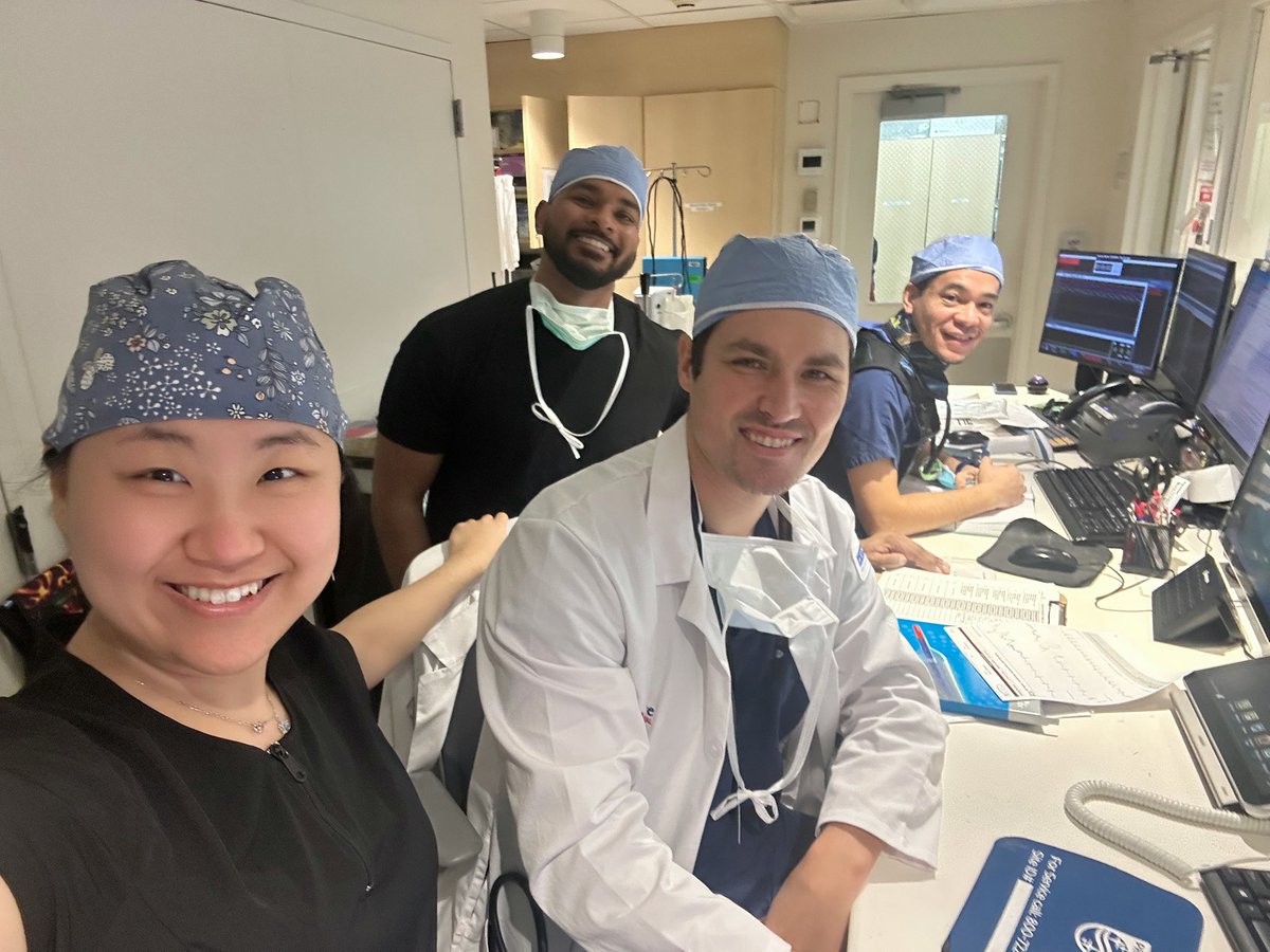 zheng_md's tweet image. Just crushed a 2-hour case! 🚀
•Right radial access CTO PCI: LM-prox-mid LAD 100%
•RFR &amp;amp; DCB/PCI of prox large ramus
•Rota, Shockwave, IVUS x5
•3 stents with excellent results! 🙌

Huge thanks to my excellent team and Dr. Julian! 🏆💪 #Teamwork #CTOPCI #ComplexPCI