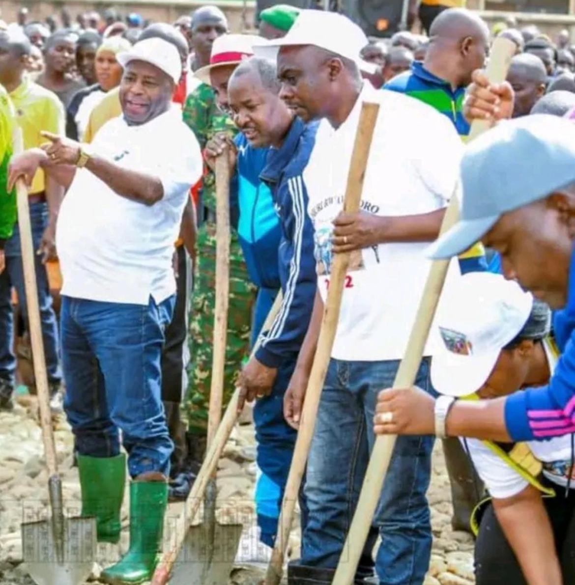 Mu Burundi ku kivi c’ibikorwa rusangi vyo soko ry’iterambere ry’Abarundi twese. Nubwo bamwe tuba tuje mu karuhuko gatoyi, hari Abadiaspora duheba kuja kwiryohera tugahitamwo kuja kwubaka igihugu cacu. Ndashimira indongozi zacu aho kutuvuga nabi zibonako turab’agaciro