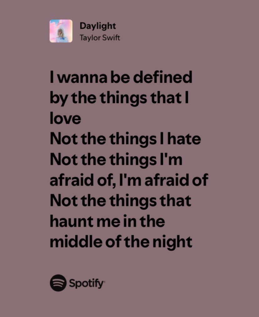 paula🏹 (@pauladxlgado) on Twitter photo 