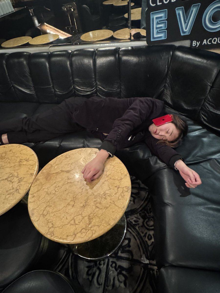 昨日のリコリス
頑張ったみたいだね。
寝落ちしとるわ🤣