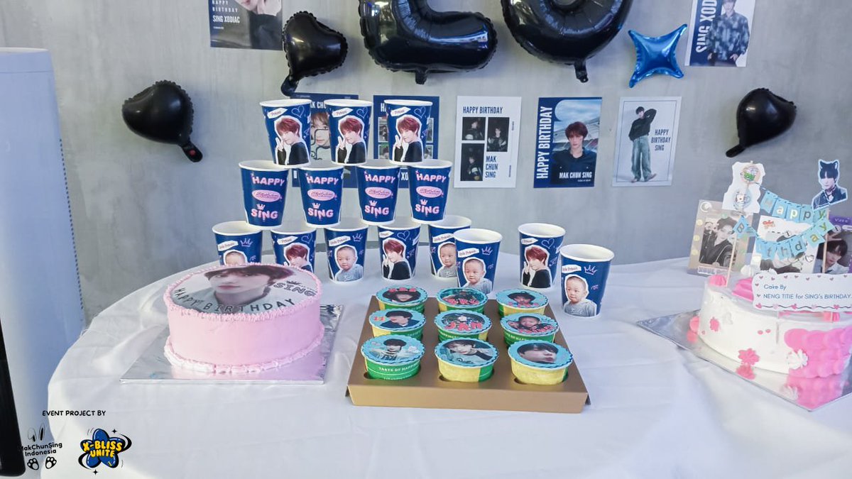 MakChunSingINA's tweet photo. EVENT PROJECT BY @MakChunSingINA X @.X-BLISS_UNITE

Photos of Sing's birthday special project event have been released!! 

Thank you so much X-BLISS, for making yesterday's birthday a very happy and unforgettable thing💖

WE ALWAYS HERE WITH SING

@XODIACOfficial @XODIAC_MEMBERS https://t.co/QKKFPvlUWW