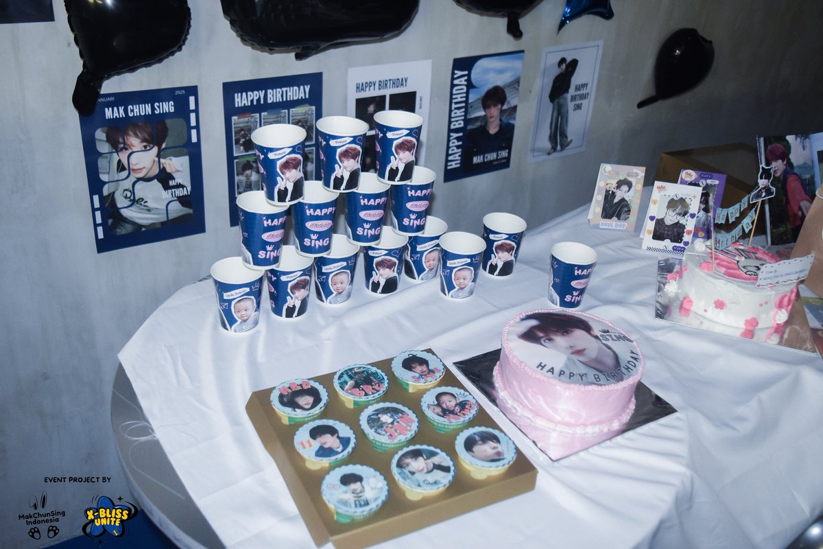 MakChunSingINA's tweet photo. EVENT PROJECT BY @MakChunSingINA X @.X-BLISS_UNITE

Photos of Sing's birthday special project event have been released!! 

Thank you so much X-BLISS, for making yesterday's birthday a very happy and unforgettable thing💖

WE ALWAYS HERE WITH SING

@XODIACOfficial @XODIAC_MEMBERS https://t.co/QKKFPvlUWW