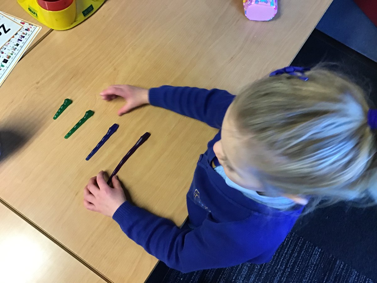 Miss Muir tweet media