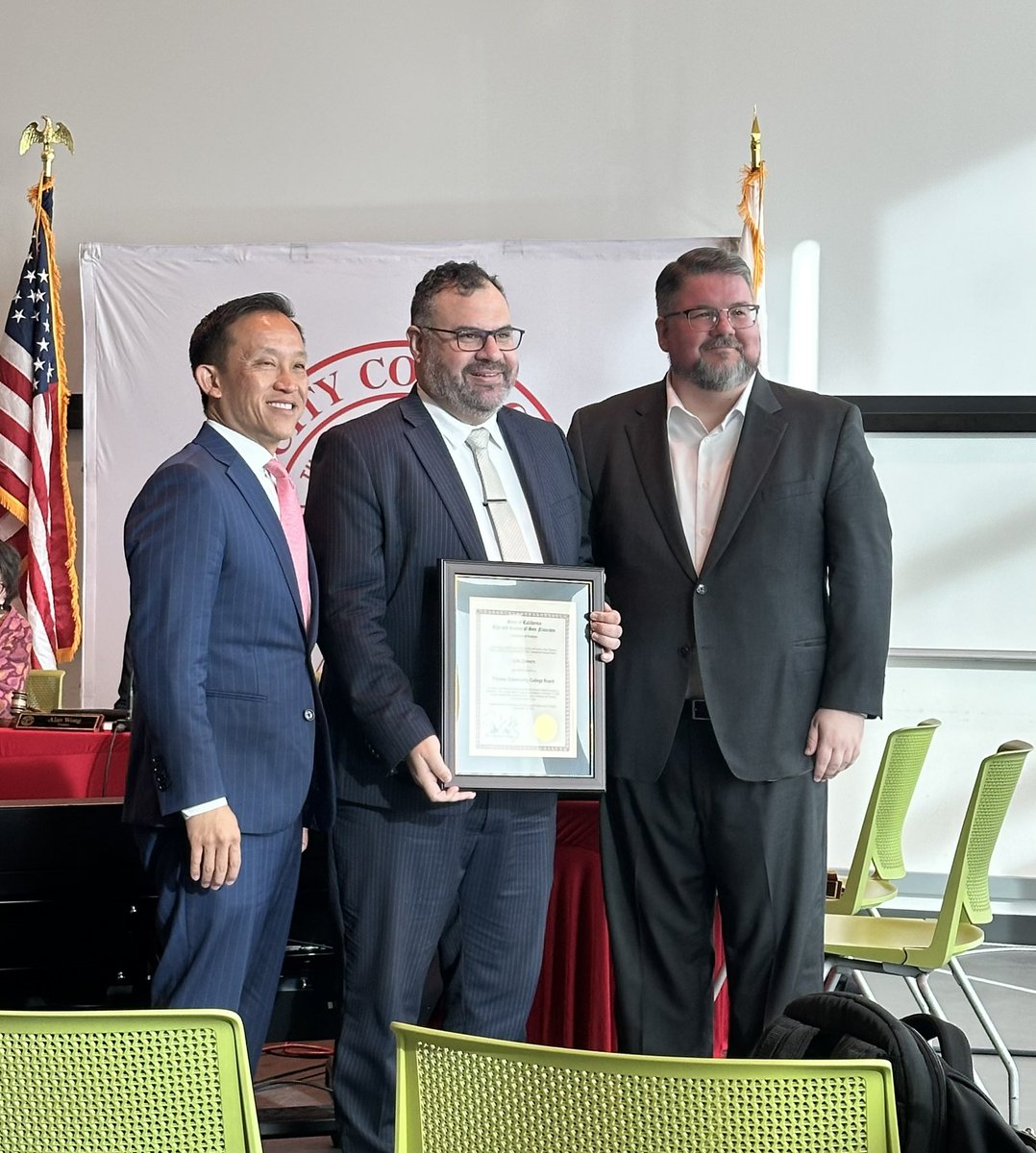Luis A. Zamora 雷嘉華 (@luis_a_zamora) on Twitter photo Yesterday I had the honor of being sworn in to my first 4 year term as a City College Trustee by my mentor and boss, City Attorney <a href="/DavidChiu/">David Chiu</a> . A special thank you to my colleagues who also elected me Vice President of the Board of Trustees. I look forward to the work ahead. Yesterday I had the honor of being sworn in to my first 4 year term as a City College Trustee by my mentor and boss, City Attorney <a href="/DavidChiu/">David Chiu</a> . A special thank you to my colleagues who also elected me Vice President of the Board of Trustees. I look forward to the work ahead.
