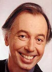 merlinpapin3's tweet photo. .@FredOL69007 On souhaite un Bon Anniversaire à #PhilippeChevalier qui a 69 ans on peut le voir dans
Ma femme s'appelle Maurice
Le Pari
Le Renard Jaunes
Les Gaous
Brève de Comptoirs
et bien sur son duo avec Régis Laspalles https://t.co/E13EJJJ31x