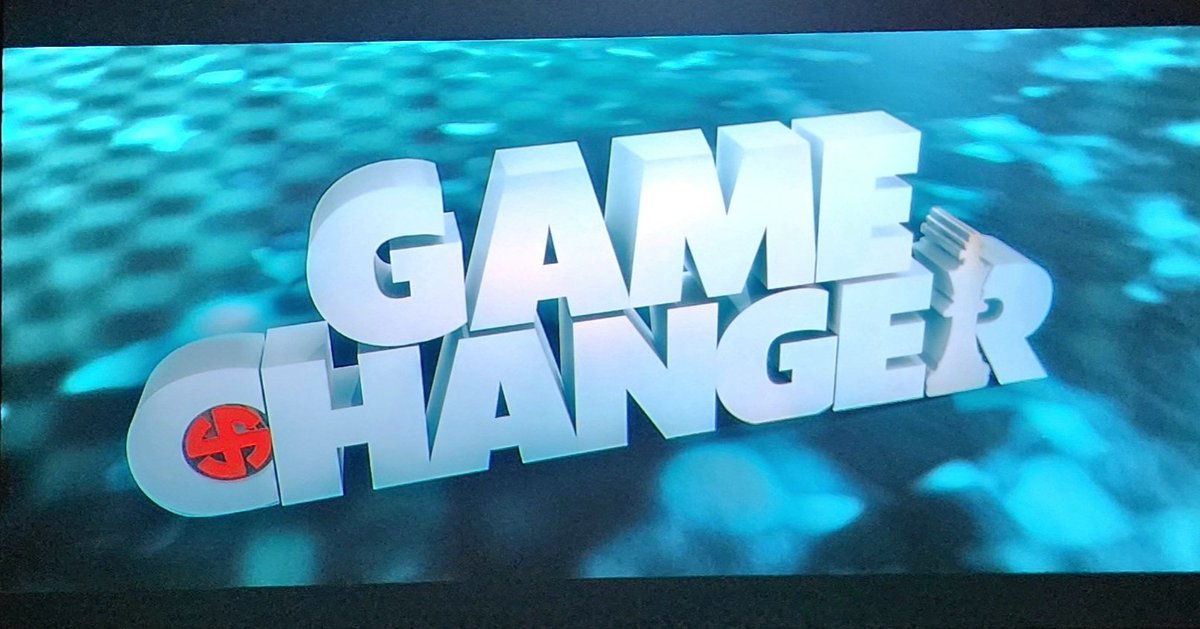 #GameChanger: A decent watch! If you love #Shankar's socially driven films, this one's for you. Outdated script, 0 logic, over the top scenes, but not a dull moment. #RamCharan steals the show with a stunning performance in a new role. 100% engaging despite its lengthy runtime!
