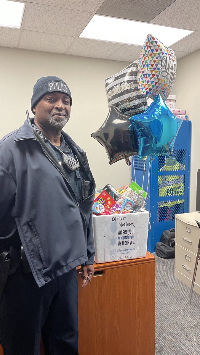 ClaughtonMS (@claughtoncougar) on Twitter photo We are celebrating Officer McQueen for National Law Enforcement Appreciation Day! Thanks for all you do! ❤️ <a href="/SpringISD/">Spring ISD</a> We are celebrating Officer McQueen for National Law Enforcement Appreciation Day! Thanks for all you do! ❤️ <a href="/SpringISD/">Spring ISD</a>