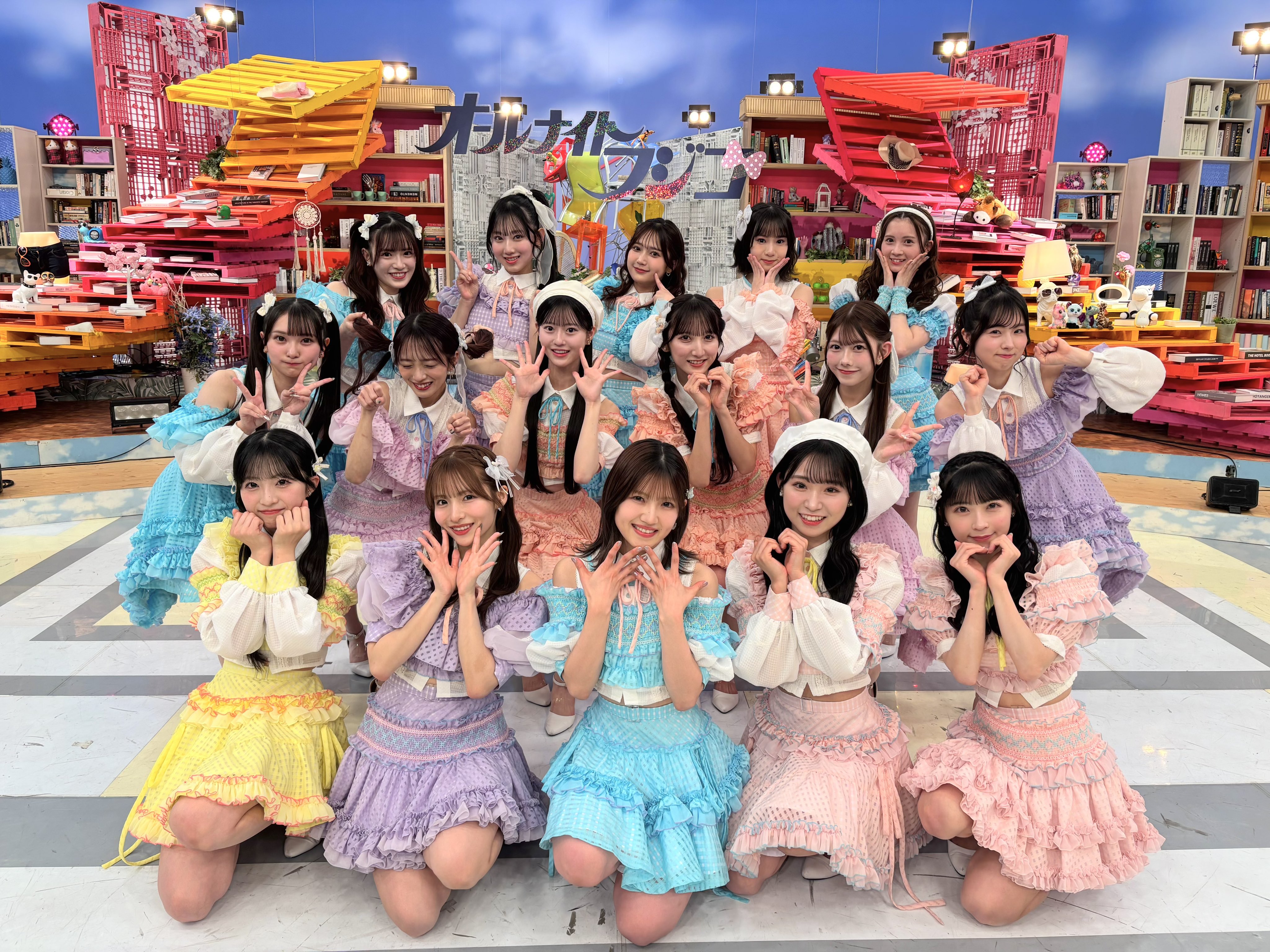 AKB48 なんたってAKB　昭和レトロ風　めんこ　新品 AKB48 なんたってAKB 昭和レトロ風 めんこ 新品 - メルカリ