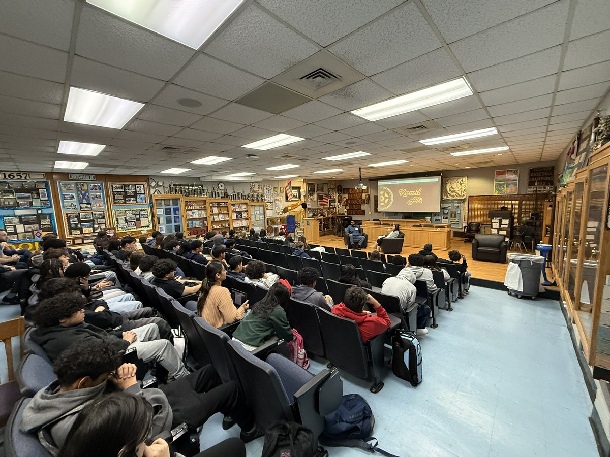 Career Spotlight and Exploration - highlighting the Field of Engineering. <a href="/HUFSD/">Huntington Schools</a> #HuntingtonStrong #HuntingtonPride #ProudPrincipal