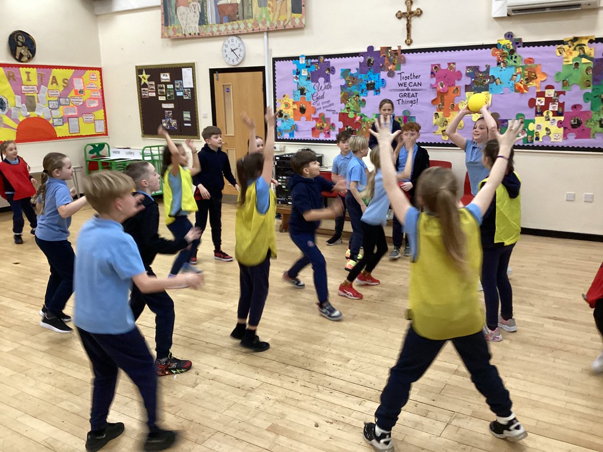 St Joseph's RC Shaw tweet media